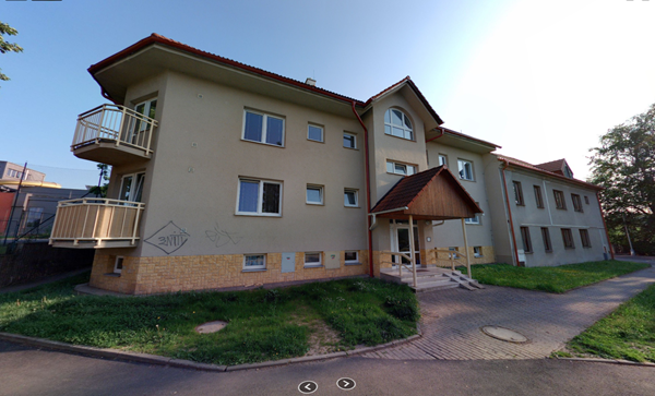 U Hřiště 1416, Letohradská 1417